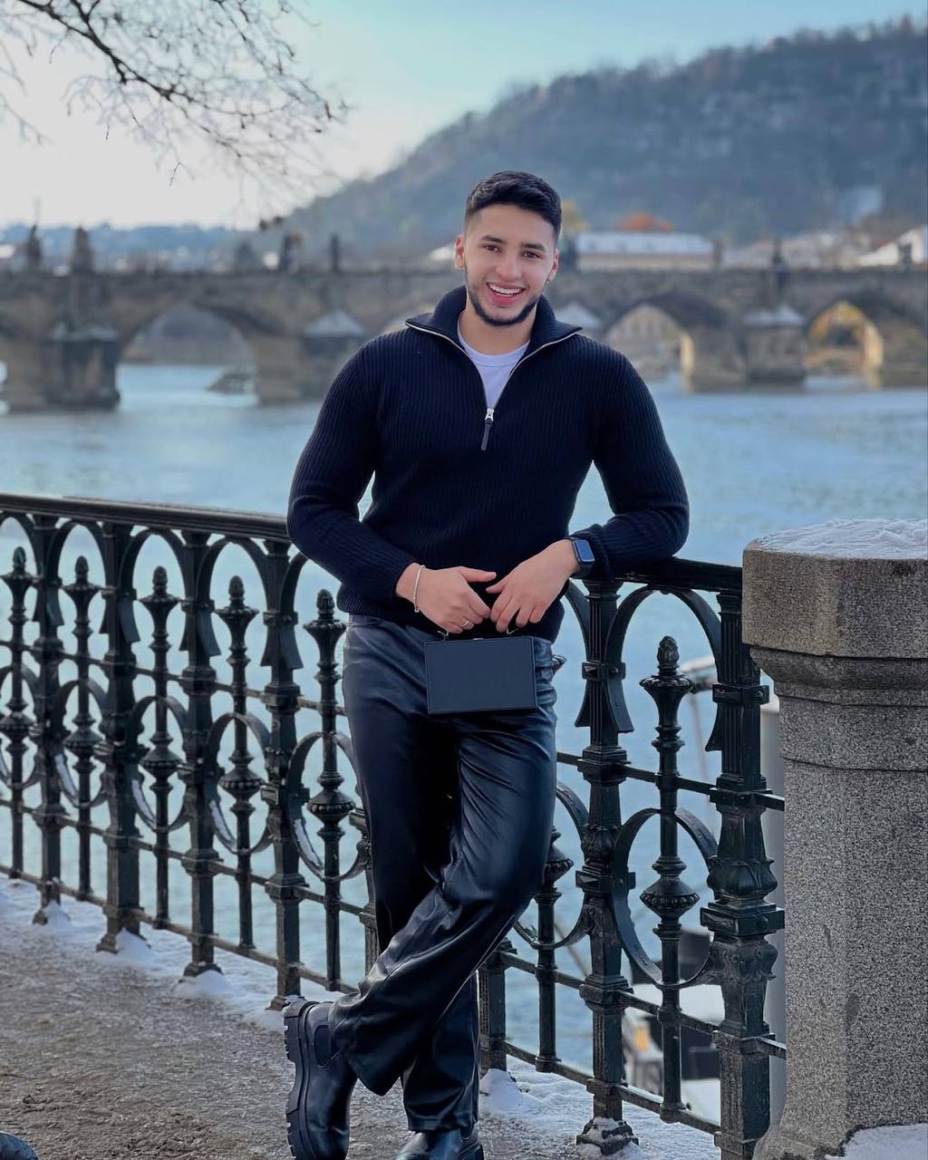 Фото менеджера